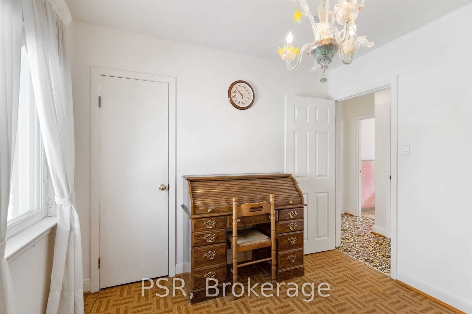 33 Coquette Rd, Toronto, ON M3L1T1 | 4 Bedroom 2 Bathroom Detached House | Image 17