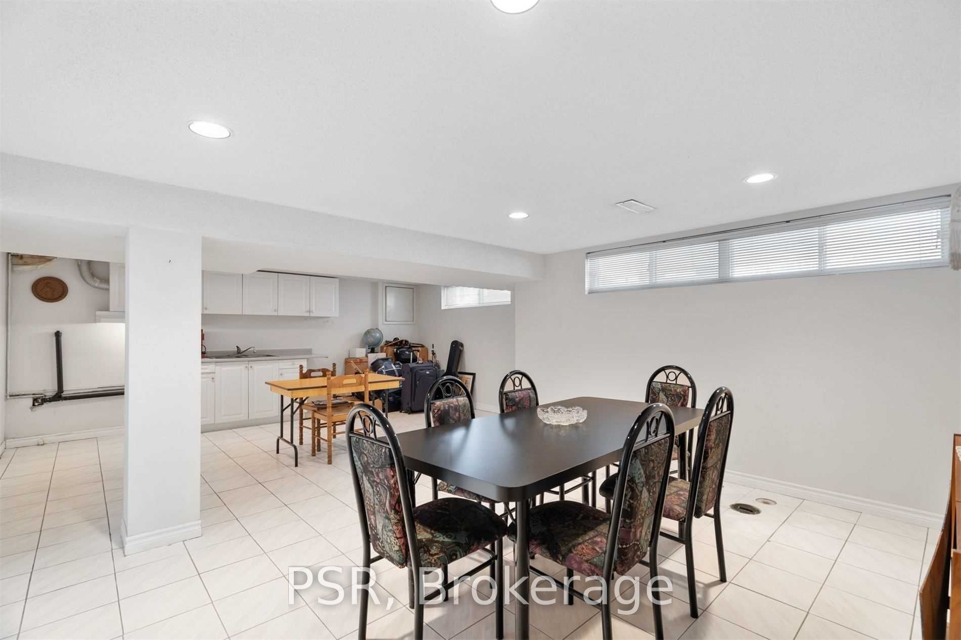 33 Coquette Rd, Toronto, ON M3L1T1 | 4 Bedroom 2 Bathroom Detached House | Image 22