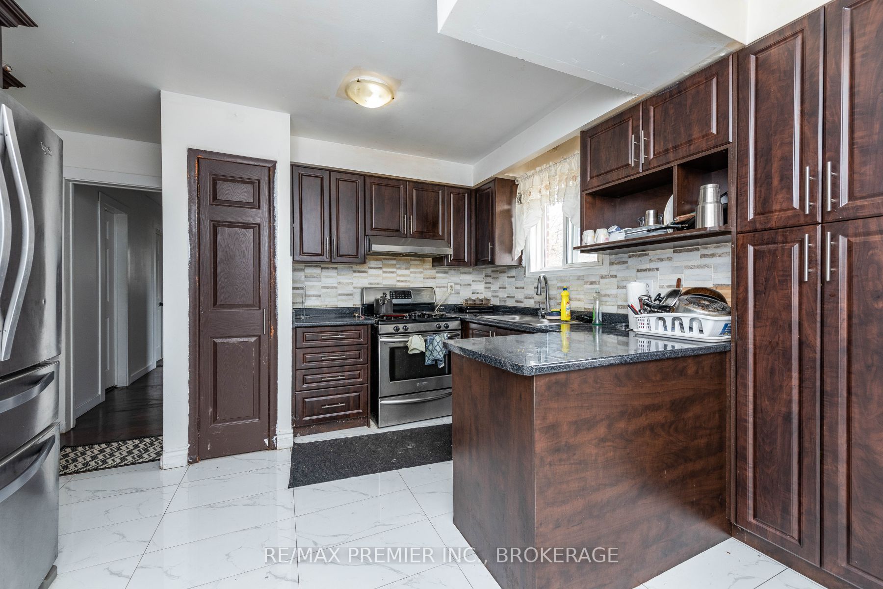 81 Milady Rd, Toronto, ON M9L2H9 | 3 Bedroom 4 Bathroom Semi-Detached House | Image 10