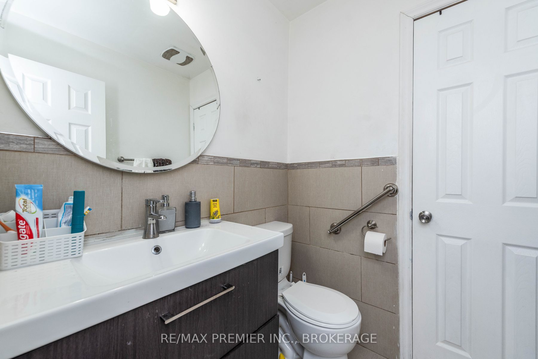 81 Milady Rd, Toronto, ON M9L2H9 | 3 Bedroom 4 Bathroom Semi-Detached House | Image 15