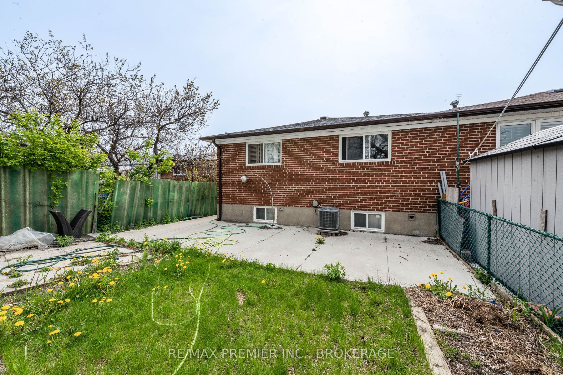 81 Milady Rd, Toronto, ON M9L2H9 | 3 Bedroom 4 Bathroom Semi-Detached House | Image 38
