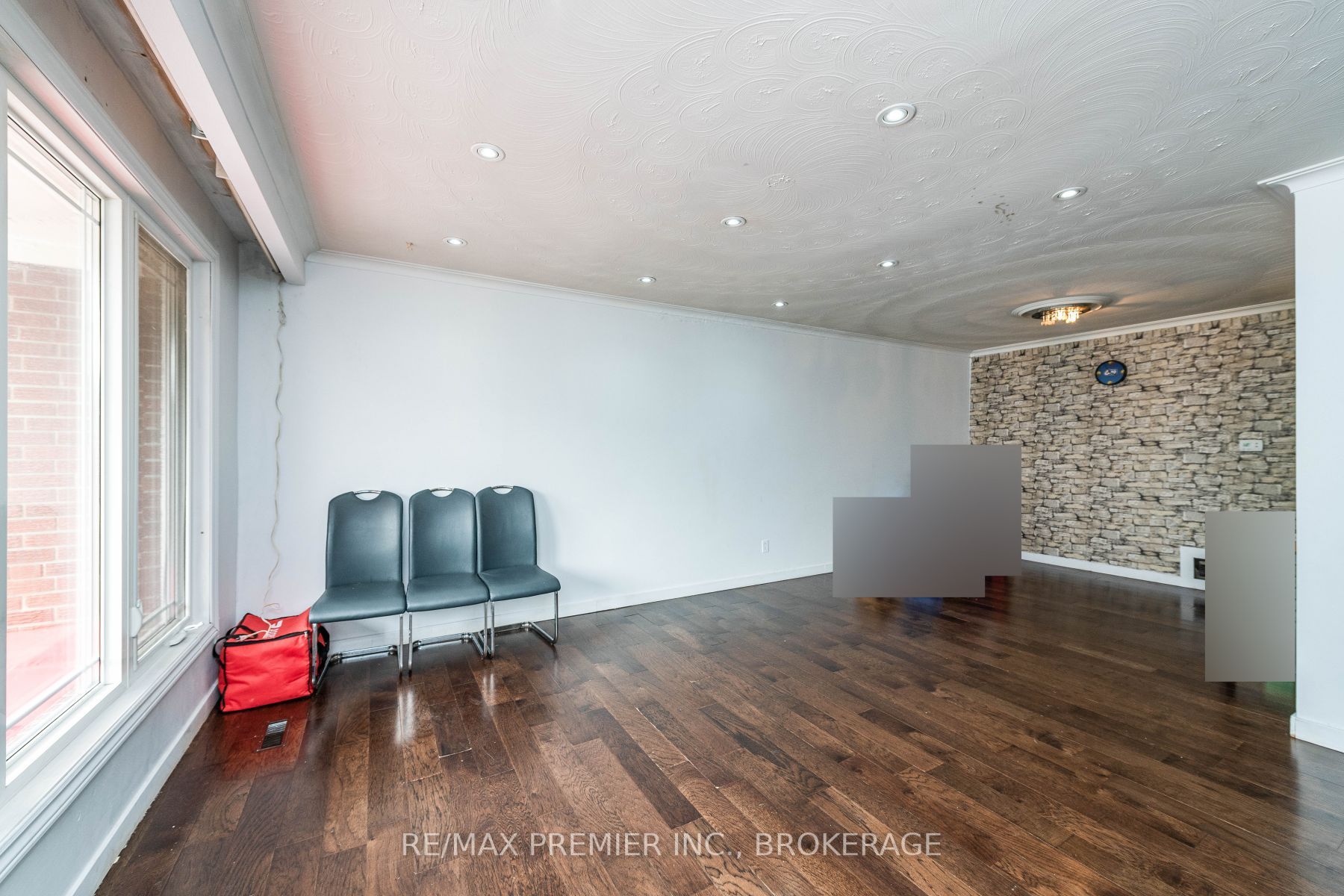 81 Milady Rd, Toronto, ON M9L2H9 | 3 Bedroom 4 Bathroom Semi-Detached House | Image 6