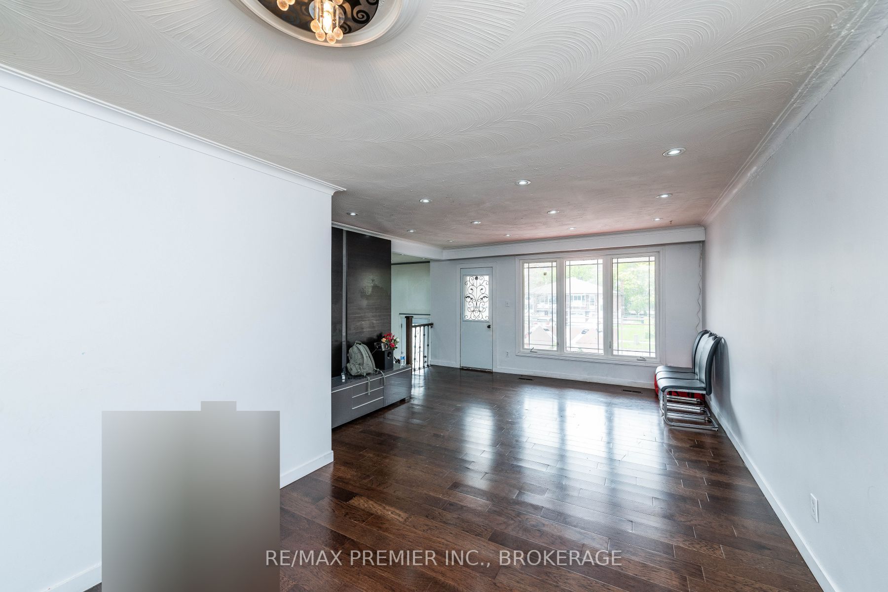 81 Milady Rd, Toronto, ON M9L2H9 | 3 Bedroom 4 Bathroom Semi-Detached House | Image 8