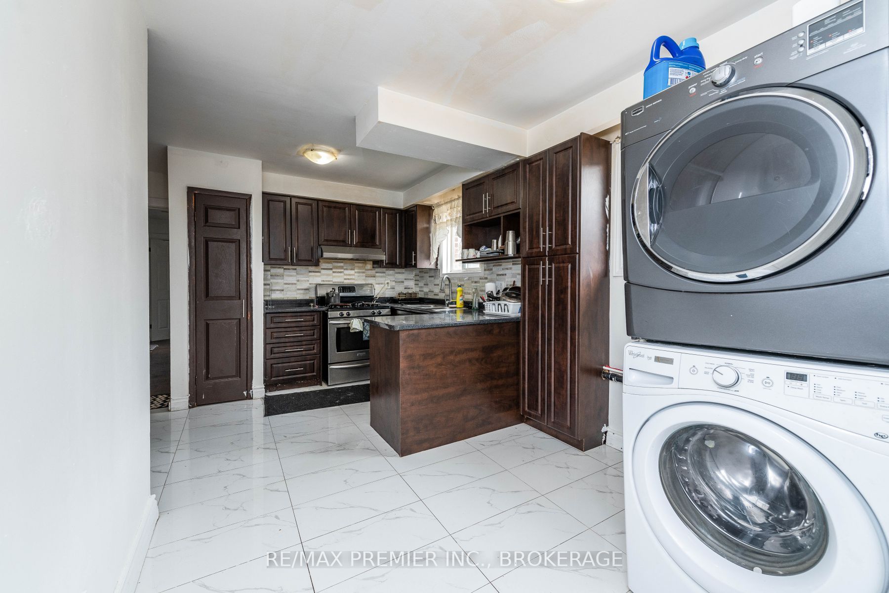 81 Milady Rd, Toronto, ON M9L2H9 | 3 Bedroom 4 Bathroom Semi-Detached House | Image 9