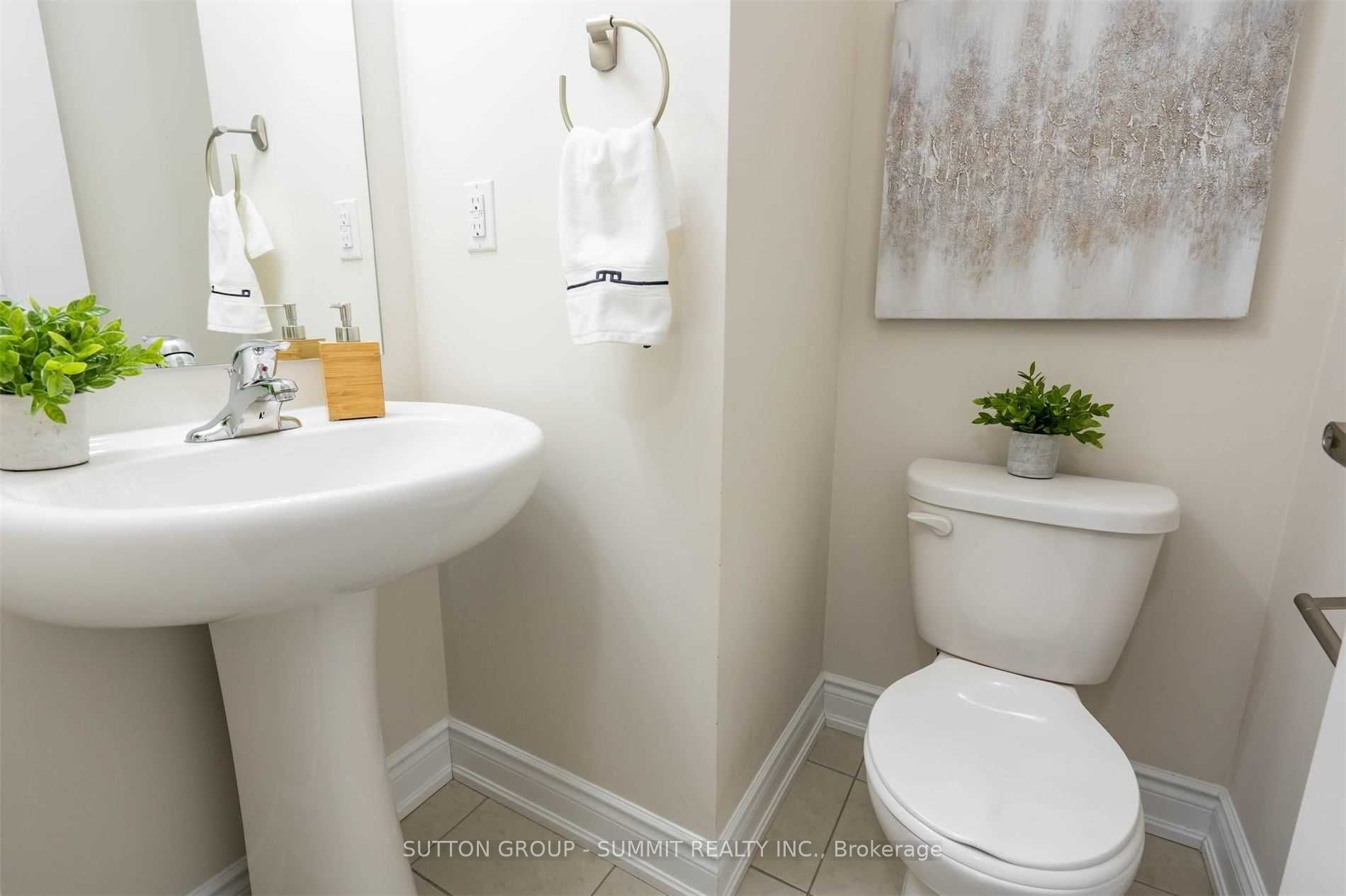 #163 - 1042 Islington Ave, Toronto, ON M8Z6A4 | 3 Bedroom 4 Bathroom Condo Townhouse | Image 13