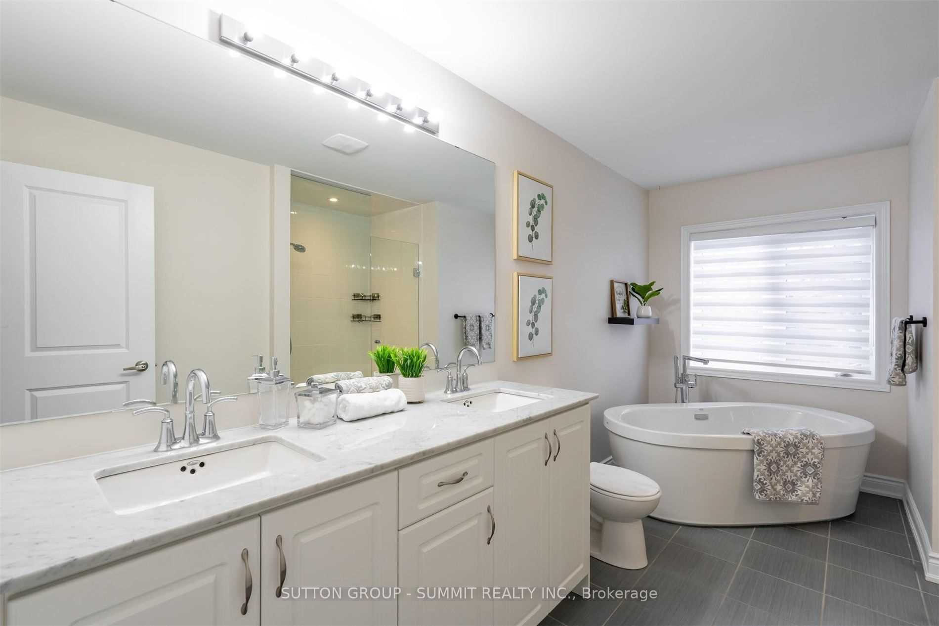 #163 - 1042 Islington Ave, Toronto, ON M8Z6A4 | 3 Bedroom 4 Bathroom Condo Townhouse | Image 38