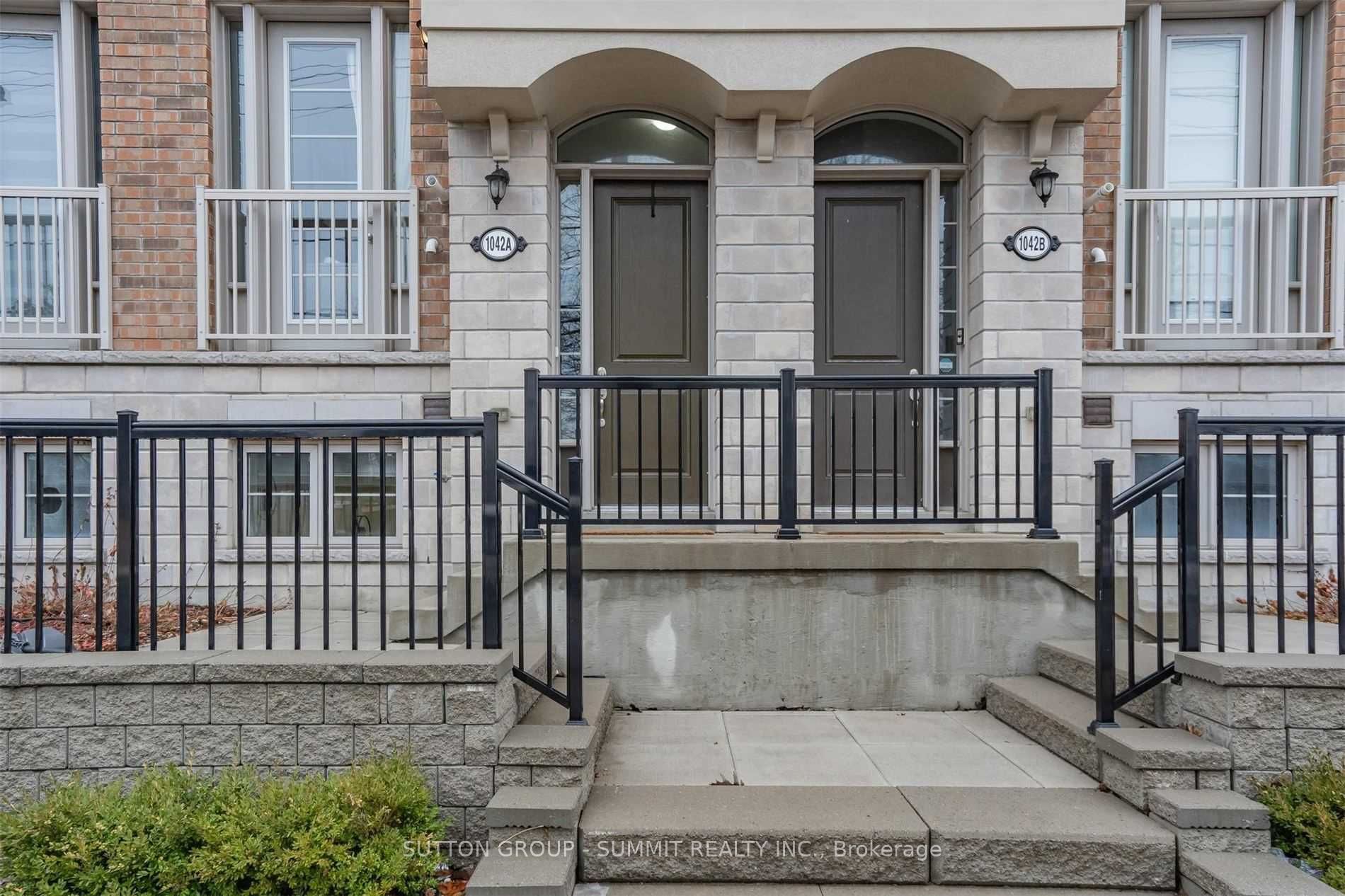 #163 - 1042 Islington Ave, Toronto, ON M8Z6A4 | 3 Bedroom 4 Bathroom Condo Townhouse | Image 4