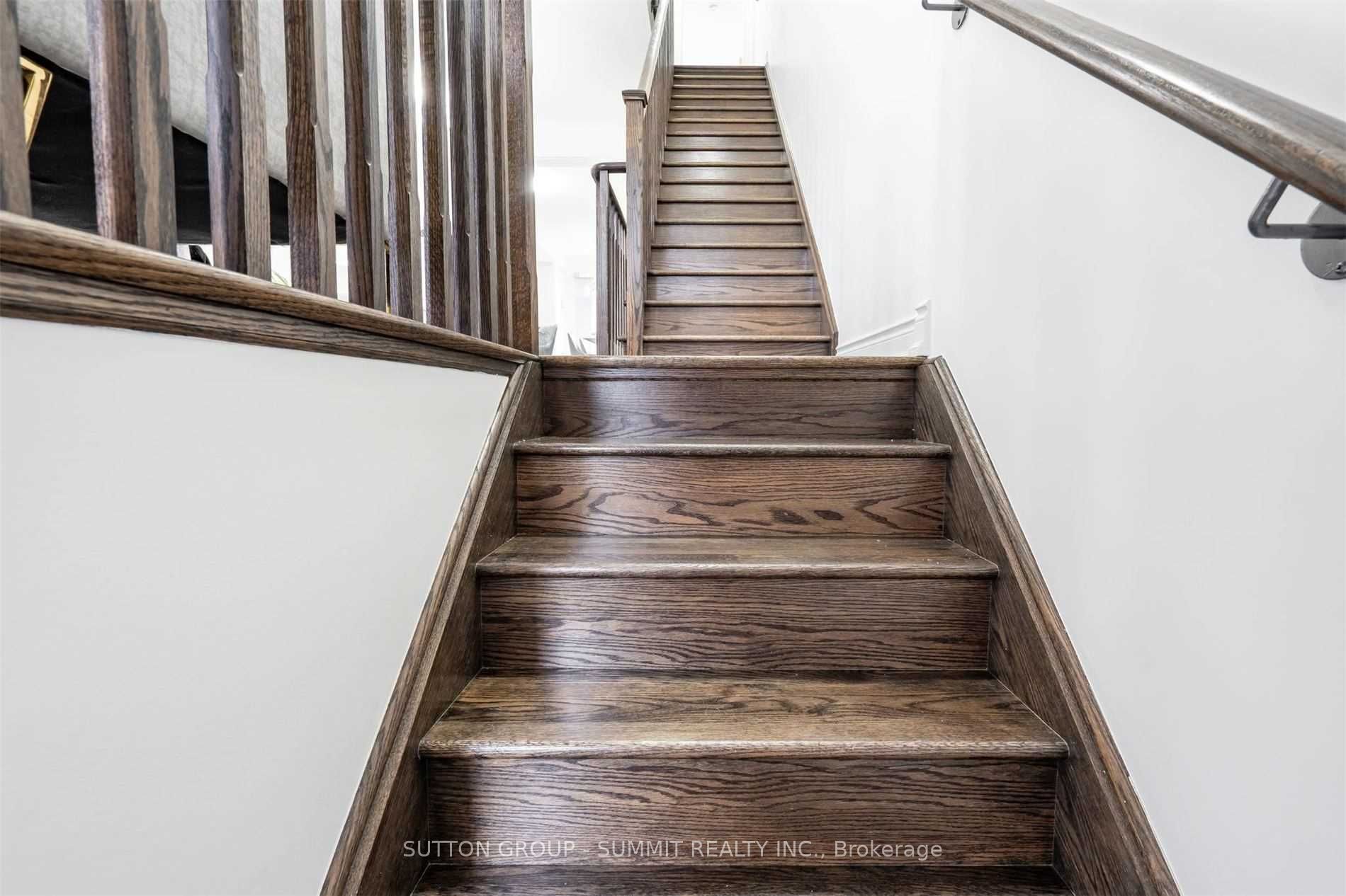 #163 - 1042 Islington Ave, Toronto, ON M8Z6A4 | 3 Bedroom 4 Bathroom Condo Townhouse | Image 5