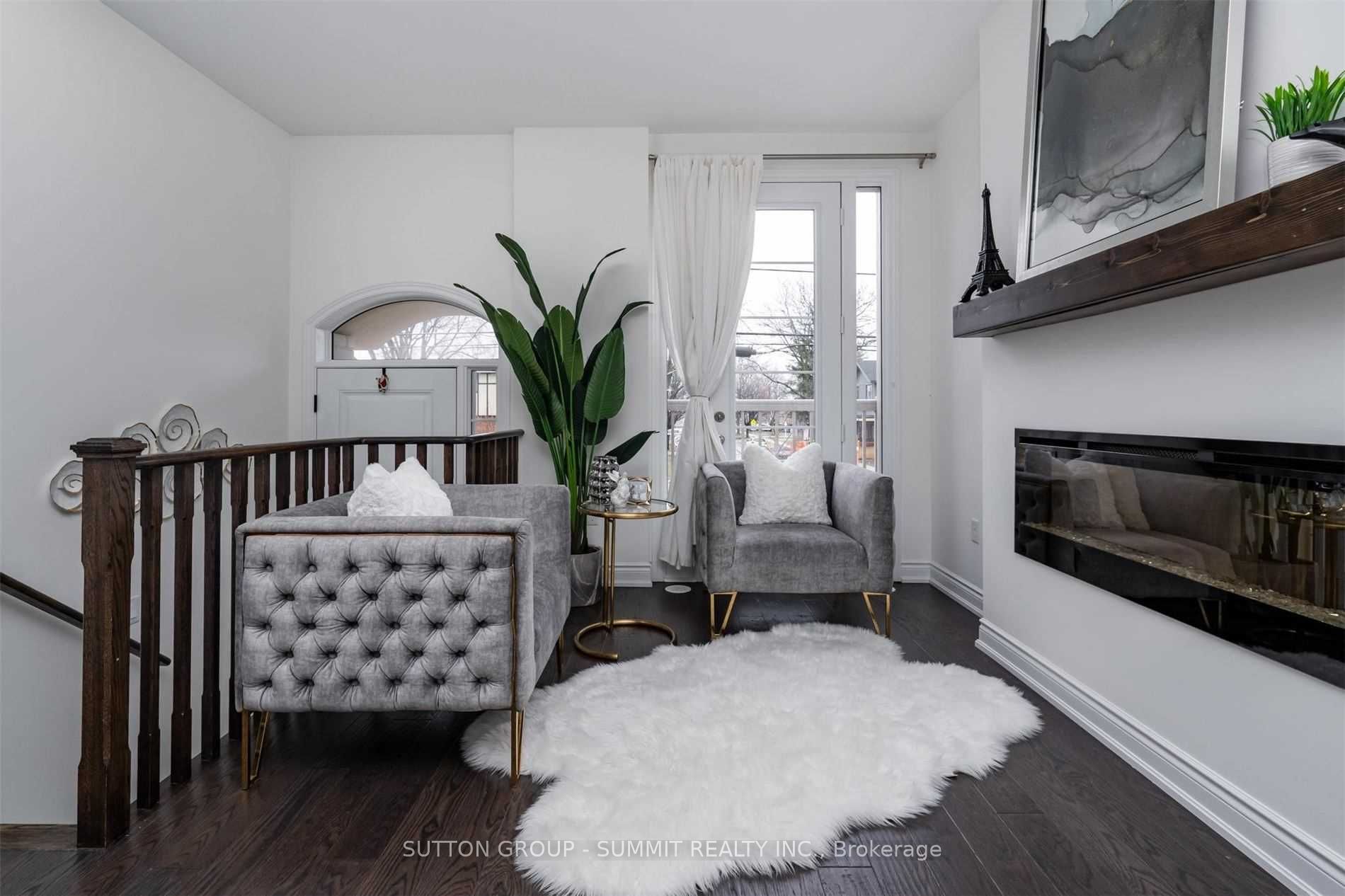 #163 - 1042 Islington Ave, Toronto, ON M8Z6A4 | 3 Bedroom 4 Bathroom Condo Townhouse | Image 7