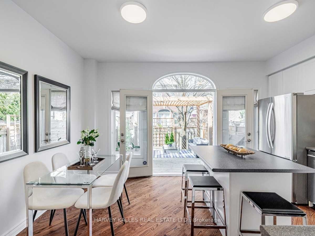 36A Mendota Rd, Toronto, ON M8Y1E8 | 2 Bedroom 2 Bathroom Freehold Townhouse | Image 10