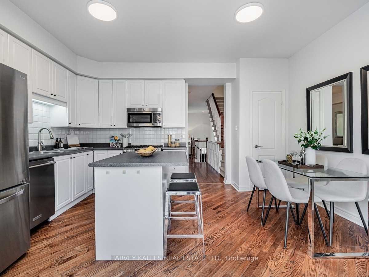 36A Mendota Rd, Toronto, ON M8Y1E8 | 2 Bedroom 2 Bathroom Freehold Townhouse | Image 13