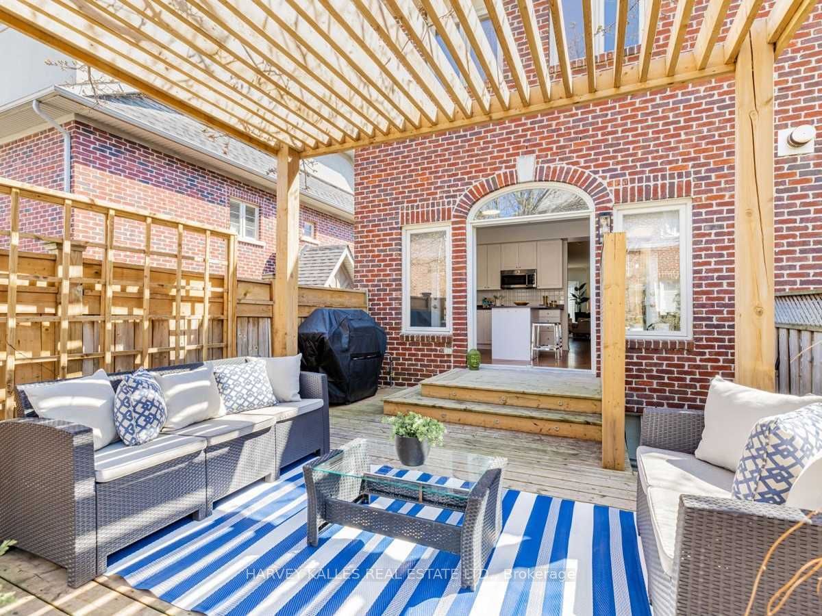 36A Mendota Rd, Toronto, ON M8Y1E8 | 2 Bedroom 2 Bathroom Freehold Townhouse | Image 27