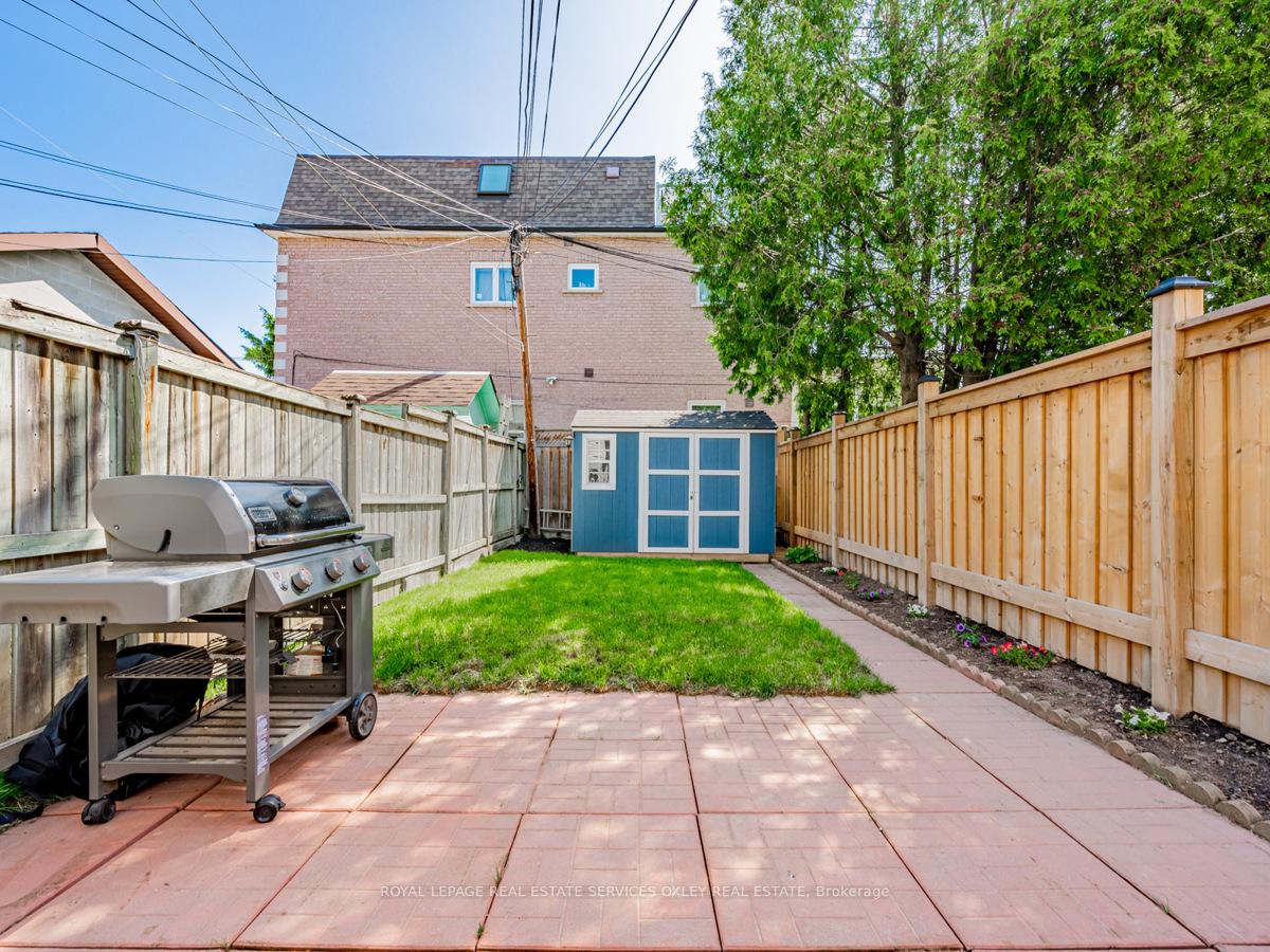 93 Lightbourn Ave, Toronto, ON M6H3P8 | 2 Bedroom 2 Bathroom Semi-Detached House | Image 16