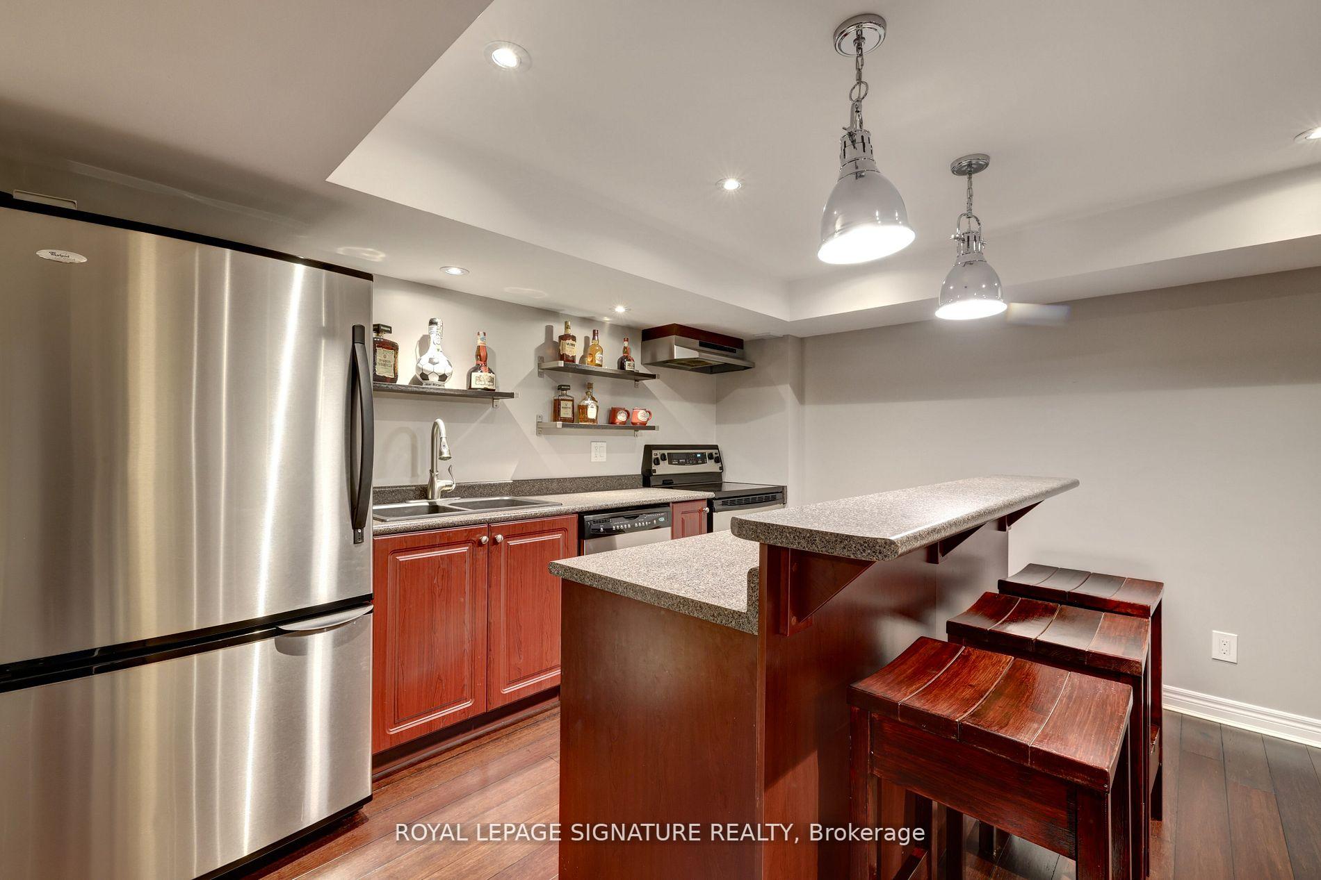 860 Spinning Wheel Cres W, Mississauga, ON L5W1W4 | 4 Bedroom 4 Bathroom Detached House | Image 23