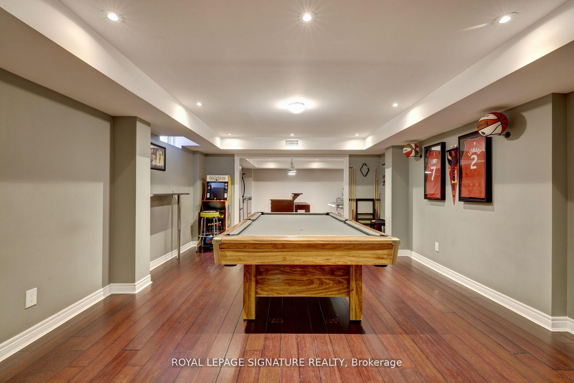 860 Spinning Wheel Cres W, Mississauga, ON L5W1W4 | 4 Bedroom 4 Bathroom Detached House | Image 25