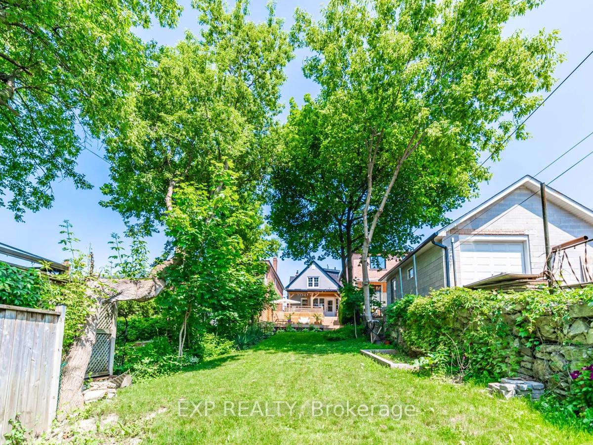 35 Dynevor Rd, Toronto, ON M6E3W7 | 3 Bedroom 3 Bathroom Detached House | Image 28