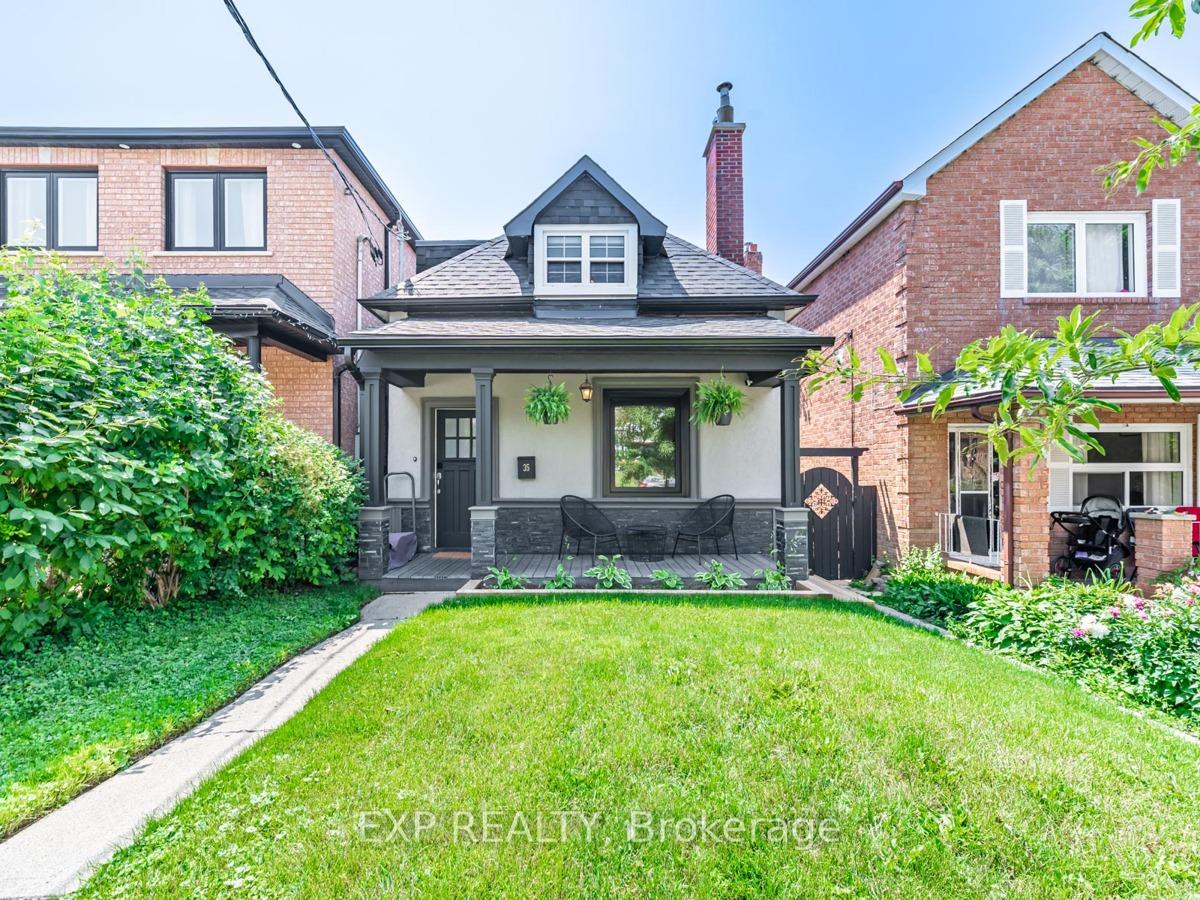 35 Dynevor Rd, Toronto, ON M6E3W7 | 3 Bedroom 3 Bathroom Detached House | Image 3