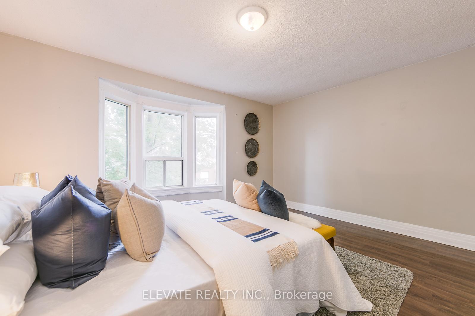 654 St Clarens Ave, Toronto, ON M6H3W9 | 3 Bedroom 2 Bathroom Semi-Detached House | Image 18
