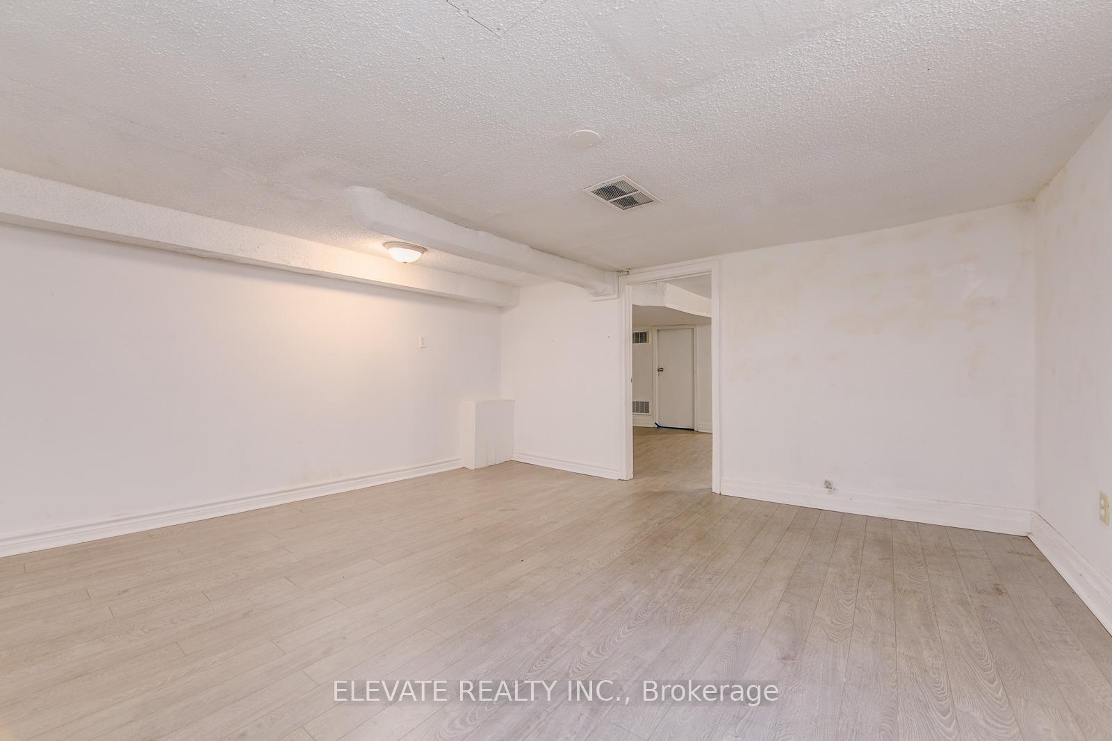 654 St Clarens Ave, Toronto, ON M6H3W9 | 3 Bedroom 2 Bathroom Semi-Detached House | Image 34