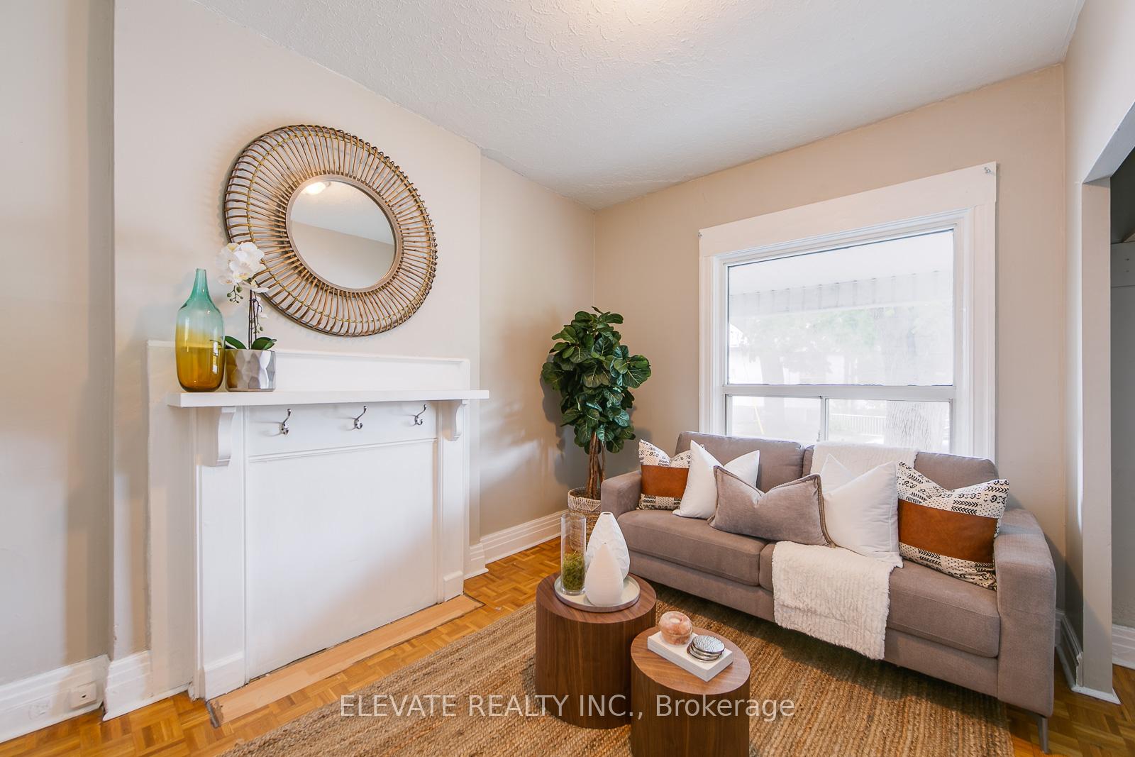 654 St Clarens Ave, Toronto, ON M6H3W9 | 3 Bedroom 2 Bathroom Semi-Detached House | Image 5