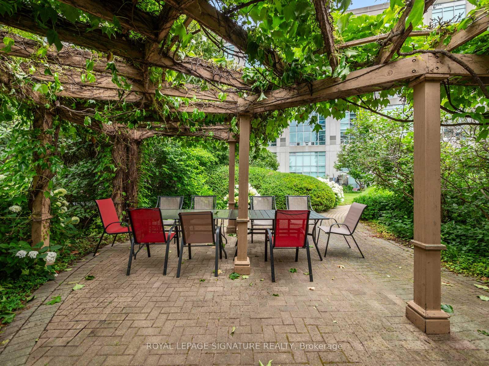 #511 - 250 Manitoba St, Toronto, ON M8Y4G8 | 1 Bedroom 2 Bathroom Condo Apt | Image 22