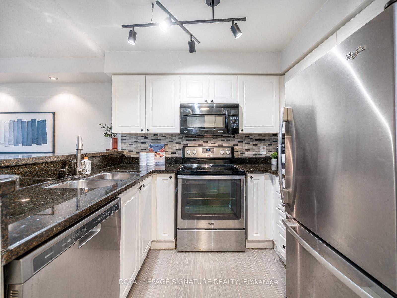 #511 - 250 Manitoba St, Toronto, ON M8Y4G8 | 1 Bedroom 2 Bathroom Condo Apt | Image 9