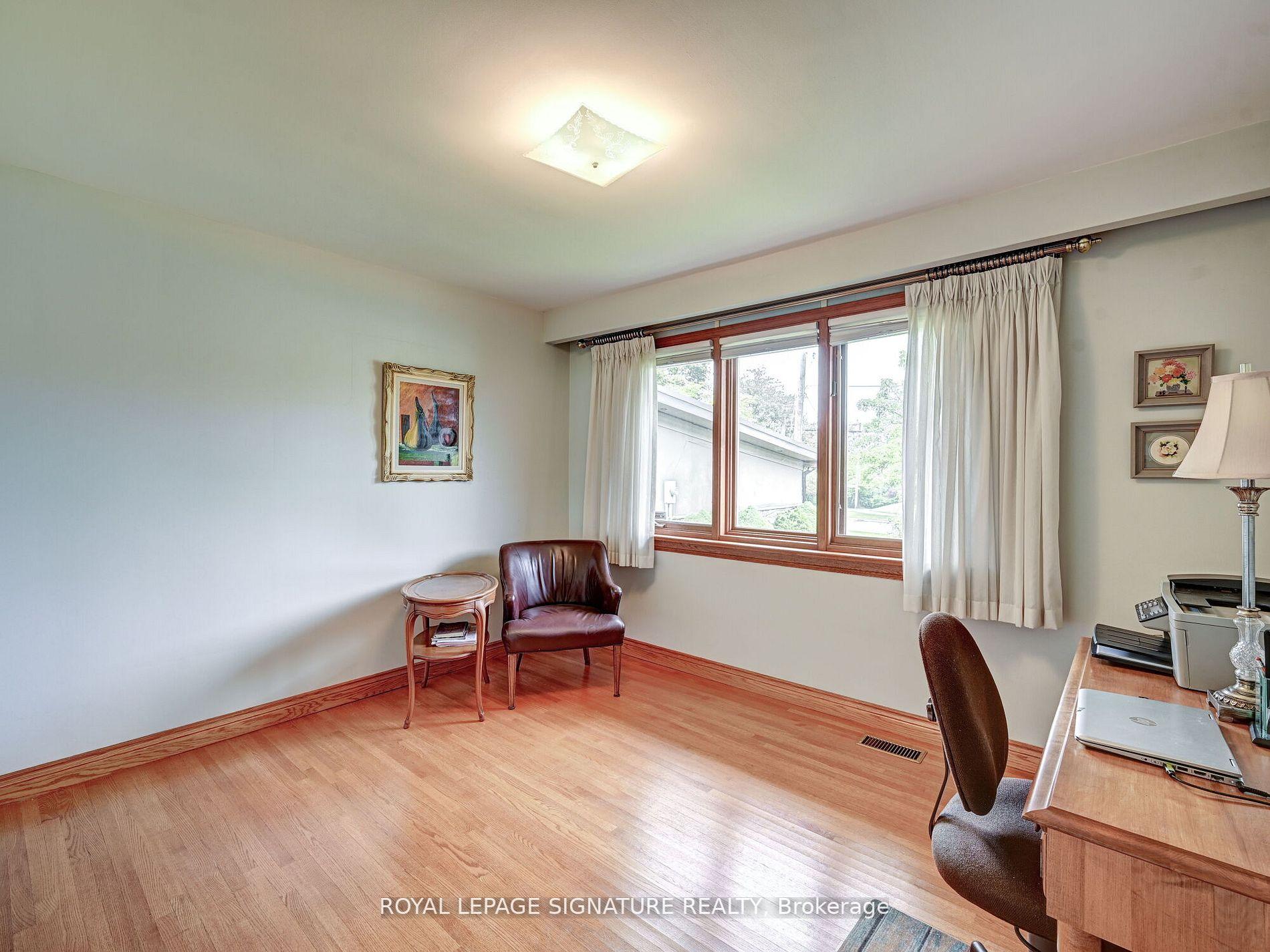 34 Grovetree Rd, Toronto, ON M9V2Y2 | 3 Bedroom 3 Bathroom Detached House | Image 12