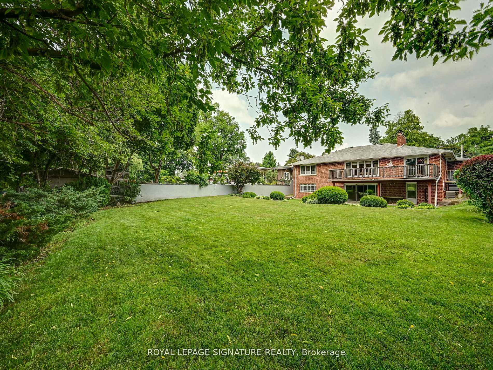 34 Grovetree Rd, Toronto, ON M9V2Y2 | 3 Bedroom 3 Bathroom Detached House | Image 24