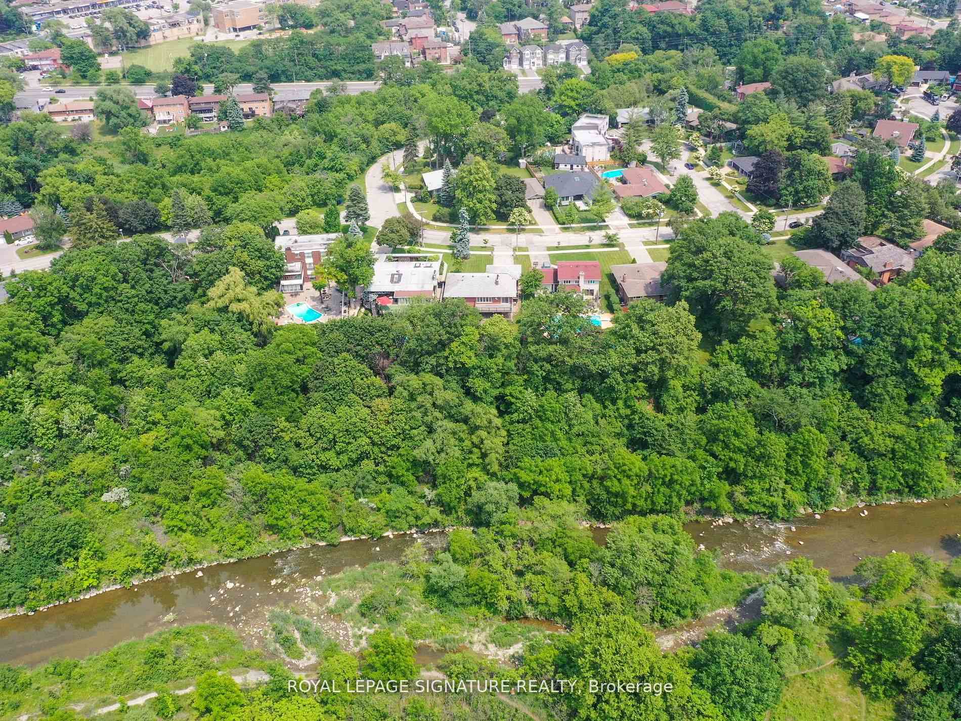 34 Grovetree Rd, Toronto, ON M9V2Y2 | 3 Bedroom 3 Bathroom Detached House | Image 25