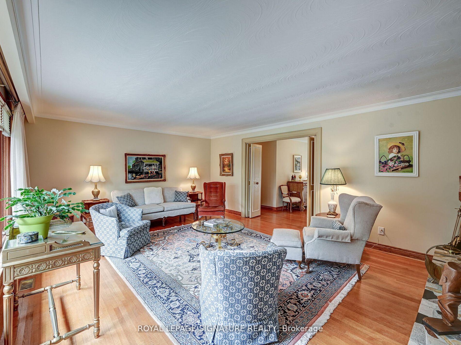 34 Grovetree Rd, Toronto, ON M9V2Y2 | 3 Bedroom 3 Bathroom Detached House | Image 5