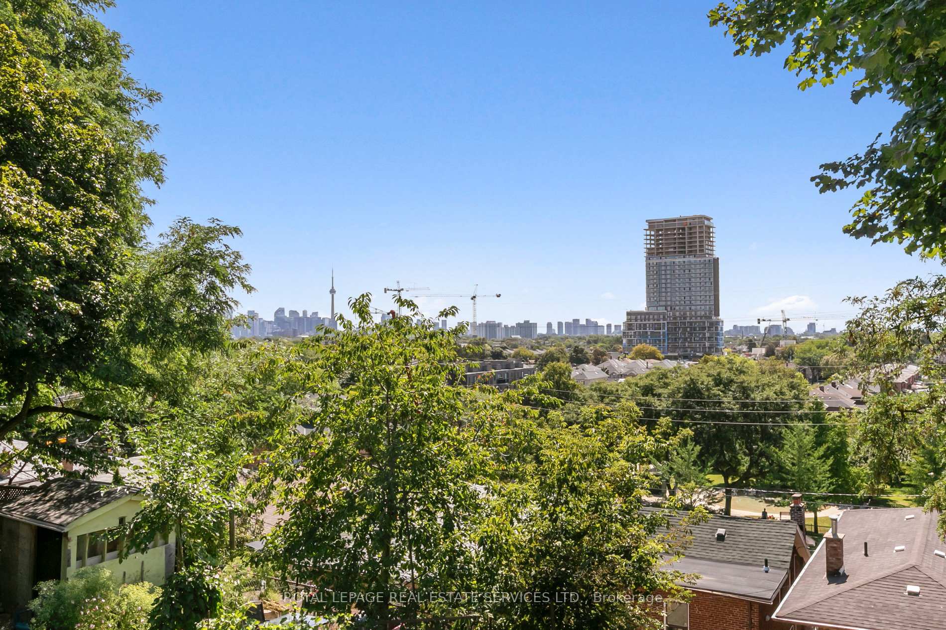 1556 Davenport Rd, Toronto, ON M6H2J1 | 3 Bedroom 3 Bathroom Detached House | Image 9