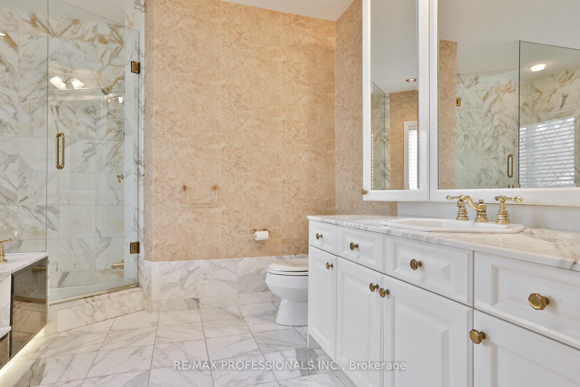 42 Wimbleton Rd, Toronto, ON M9A3S1 | 4 Bedroom 5 Bathroom Detached House | Image 25