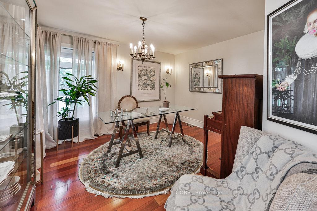 43 Bywood Dr, Toronto, ON M9A1M1 | 3 Bedroom 4 Bathroom Detached House | Image 18