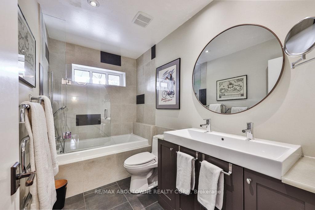 43 Bywood Dr, Toronto, ON M9A1M1 | 3 Bedroom 4 Bathroom Detached House | Image 22