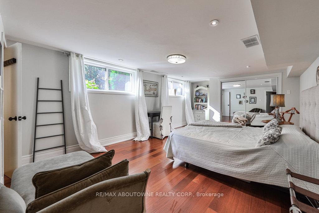 43 Bywood Dr, Toronto, ON M9A1M1 | 3 Bedroom 4 Bathroom Detached House | Image 24