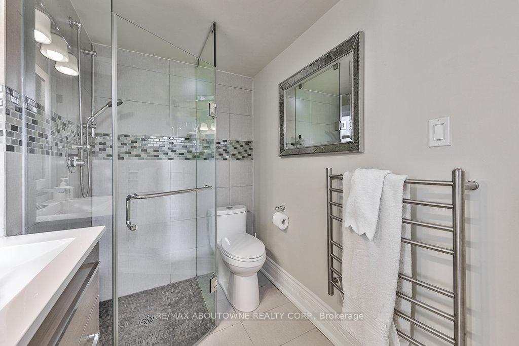 43 Bywood Dr, Toronto, ON M9A1M1 | 3 Bedroom 4 Bathroom Detached House | Image 25