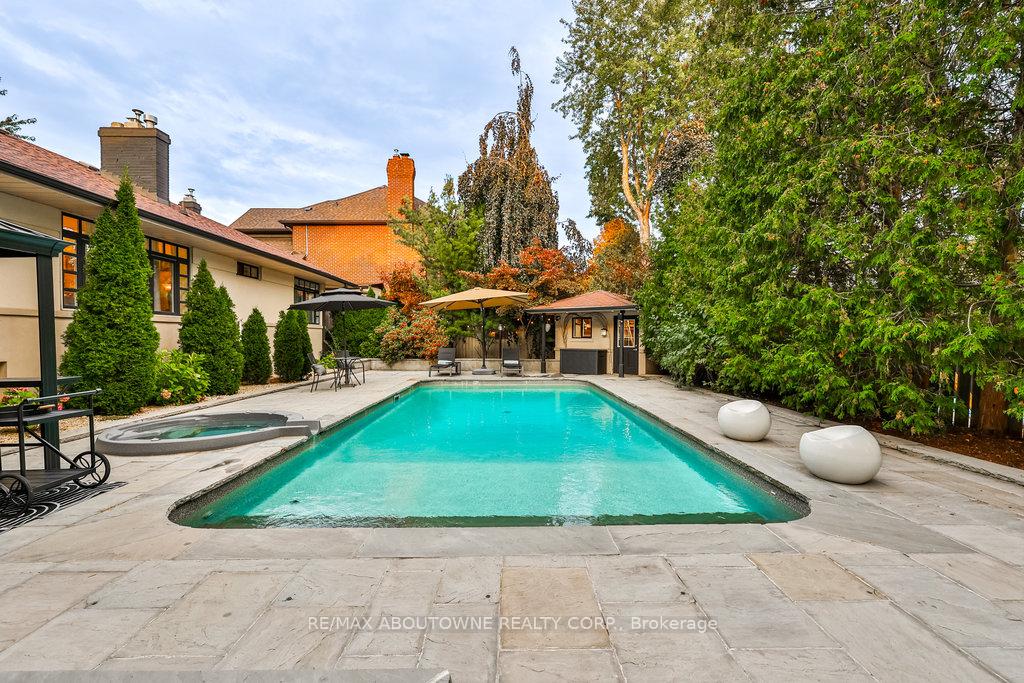 43 Bywood Dr, Toronto, ON M9A1M1 | 3 Bedroom 4 Bathroom Detached House | Image 34