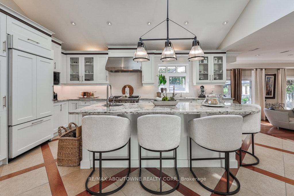 43 Bywood Dr, Toronto, ON M9A1M1 | 3 Bedroom 4 Bathroom Detached House | Image 5