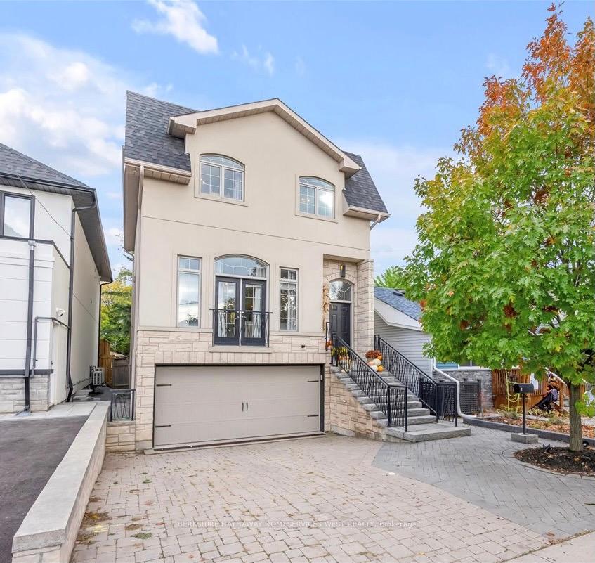 71 Guthrie Ave, Toronto, ON M8Y3L2 | 4 Bedroom 4 Bathroom Detached House | Image 1