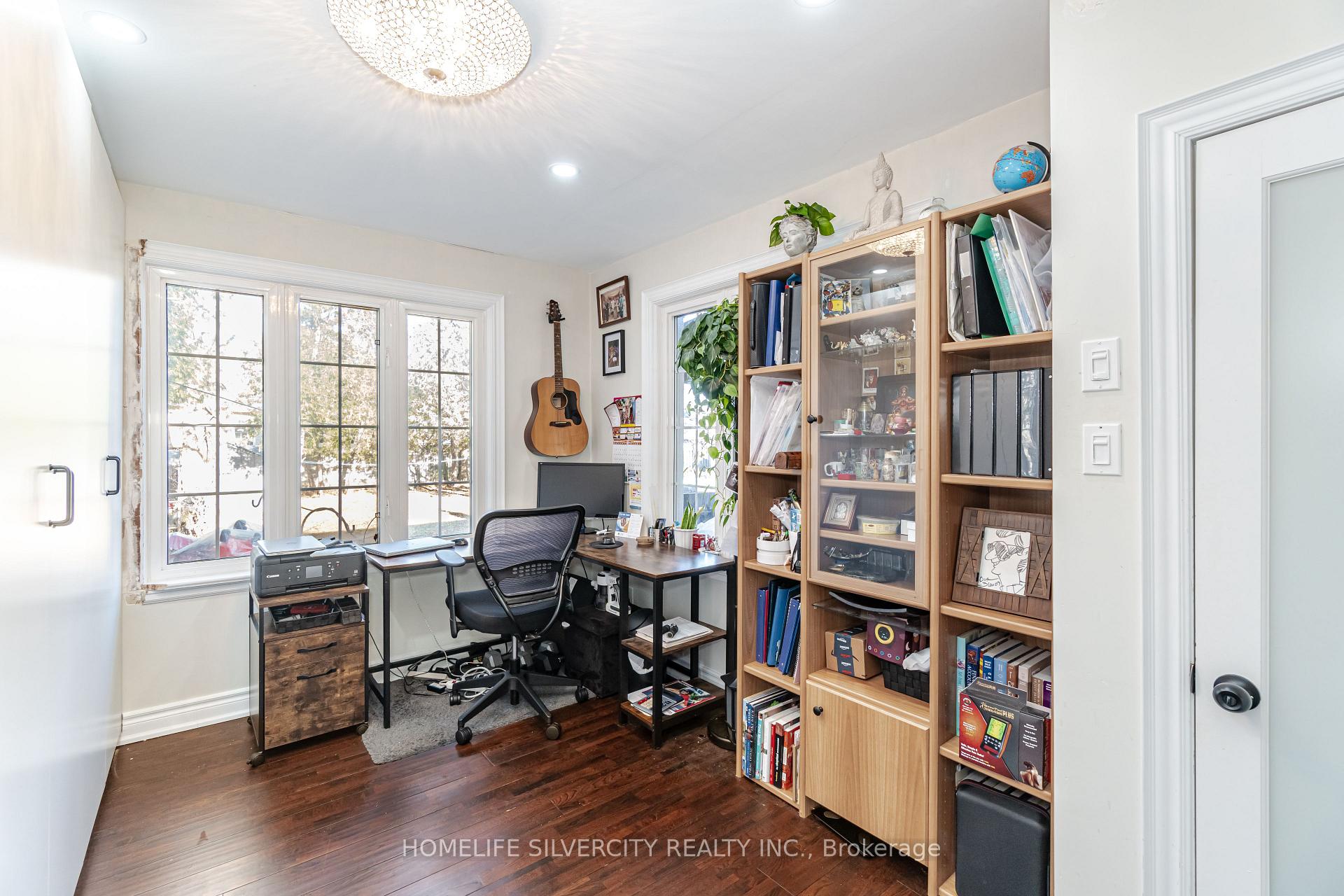 239 Burnhamthorpe Rd, Toronto, ON M9B1Z2 | 4 Bedroom 3 Bathroom Detached House | Image 10