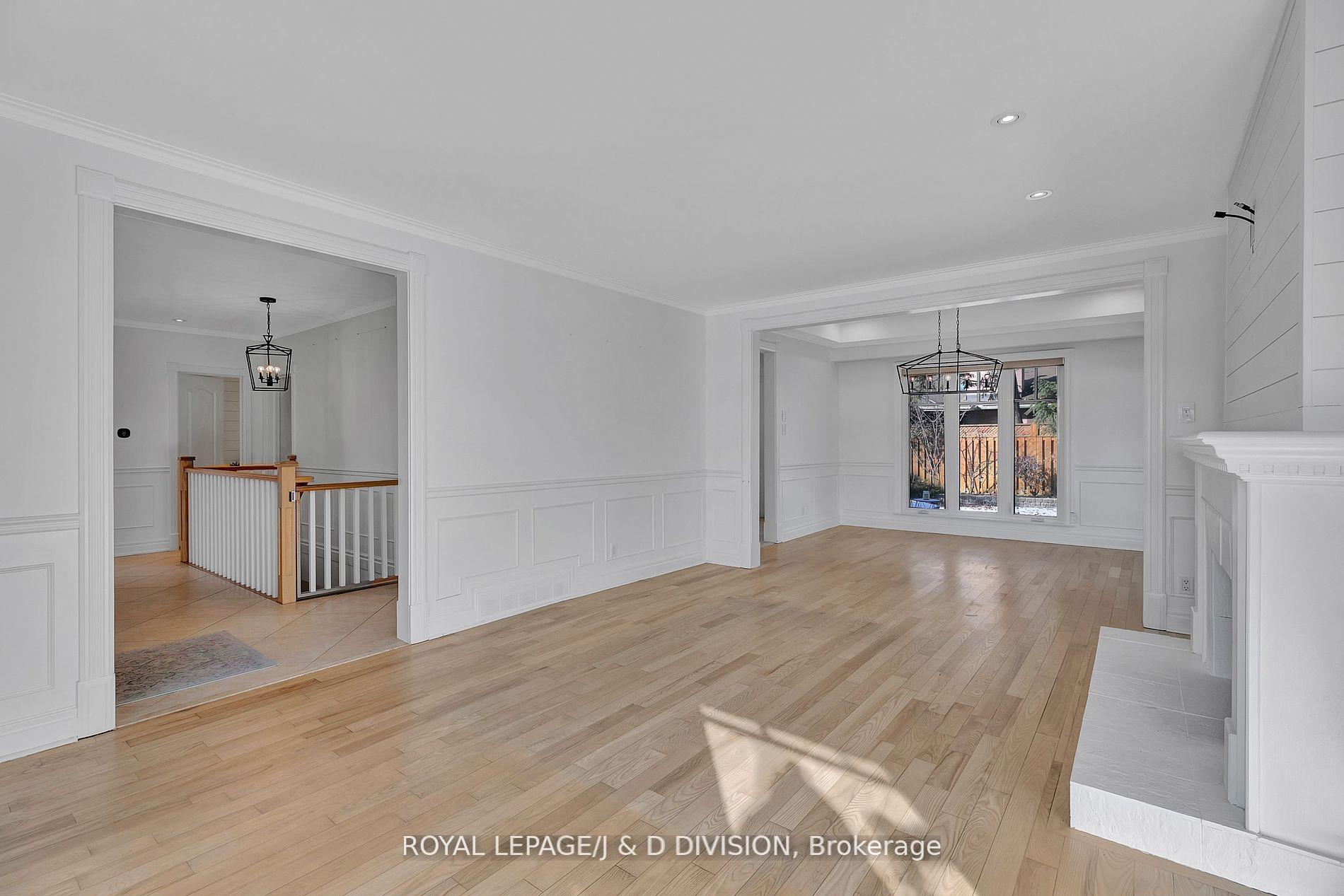 2 Blackdown Cres, Toronto, ON M9B5X6 | 3 Bedroom 3 Bathroom Detached House | Image 10