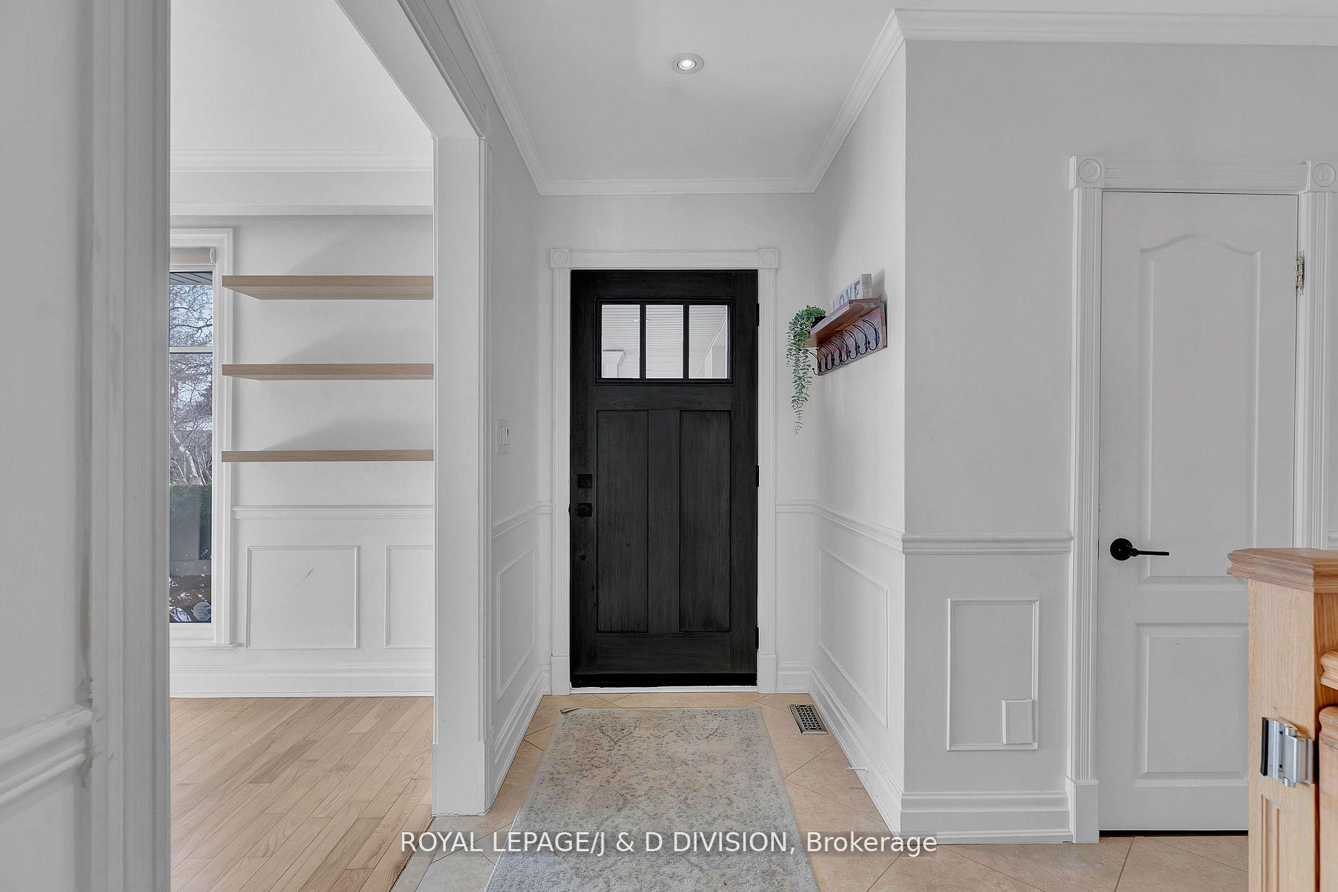 2 Blackdown Cres, Toronto, ON M9B5X6 | 3 Bedroom 3 Bathroom Detached House | Image 3