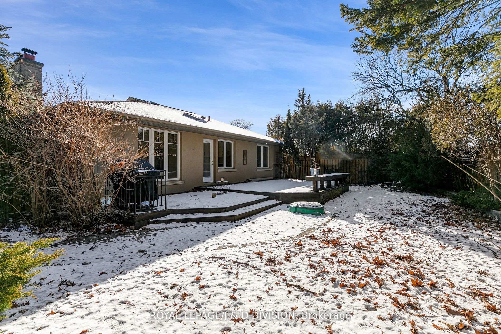 2 Blackdown Cres, Toronto, ON M9B5X6 | 3 Bedroom 3 Bathroom Detached House | Image 35