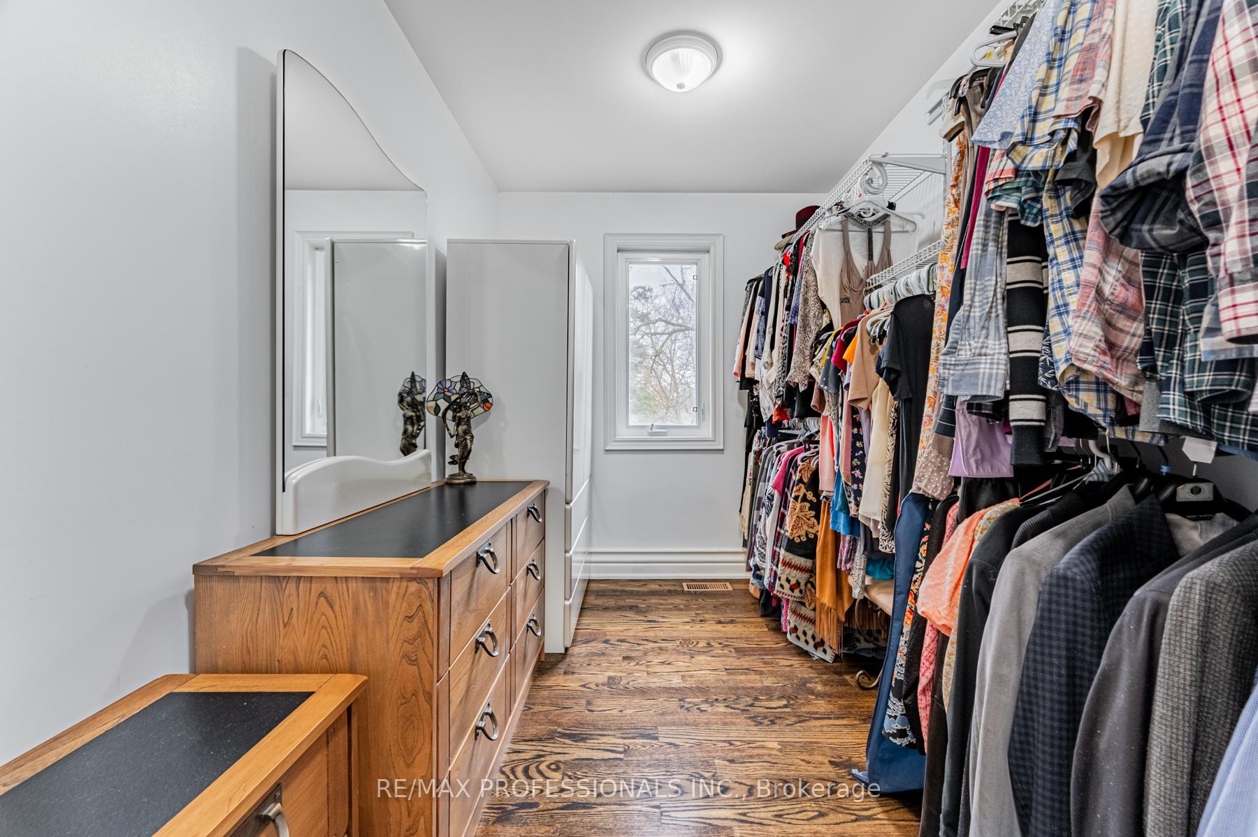 53 Great Oak Dr, Toronto, ON M9A1N3 | 3 Bedroom 4 Bathroom Detached House | Image 23