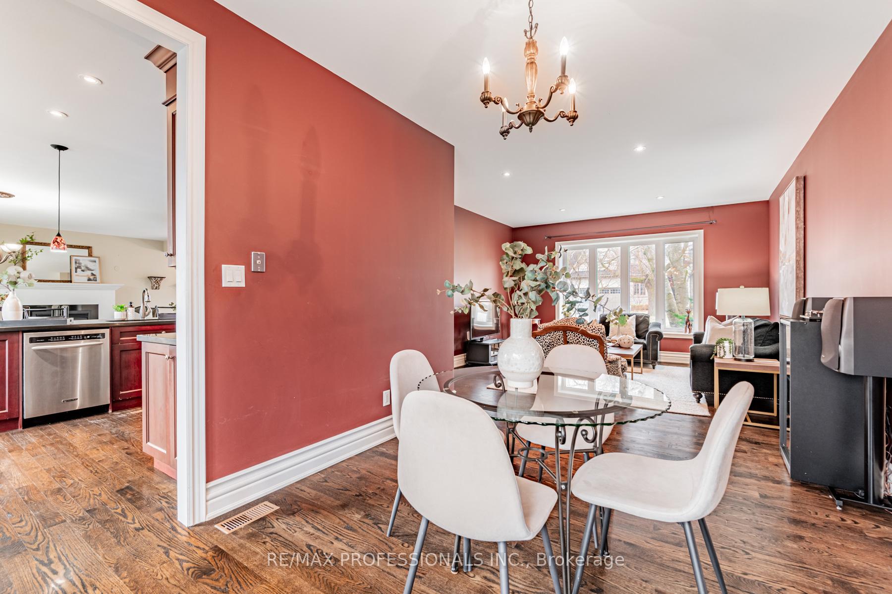 53 Great Oak Dr, Toronto, ON M9A1N3 | 3 Bedroom 4 Bathroom Detached House | Image 8