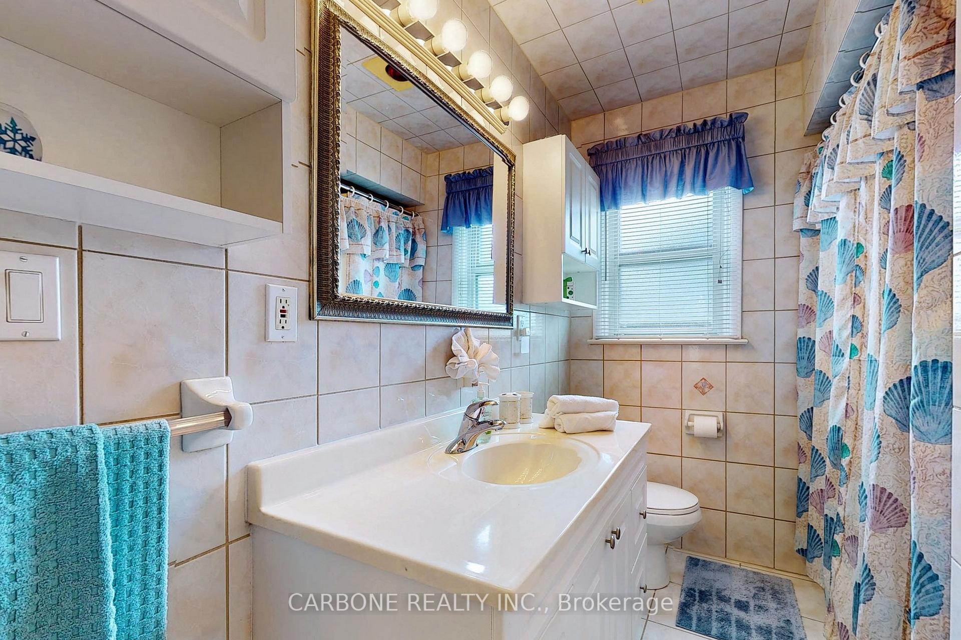 105 Hallsport Cres, Toronto, ON M3M2K5 | 4 Bedroom 2 Bathroom Detached House | Image 22