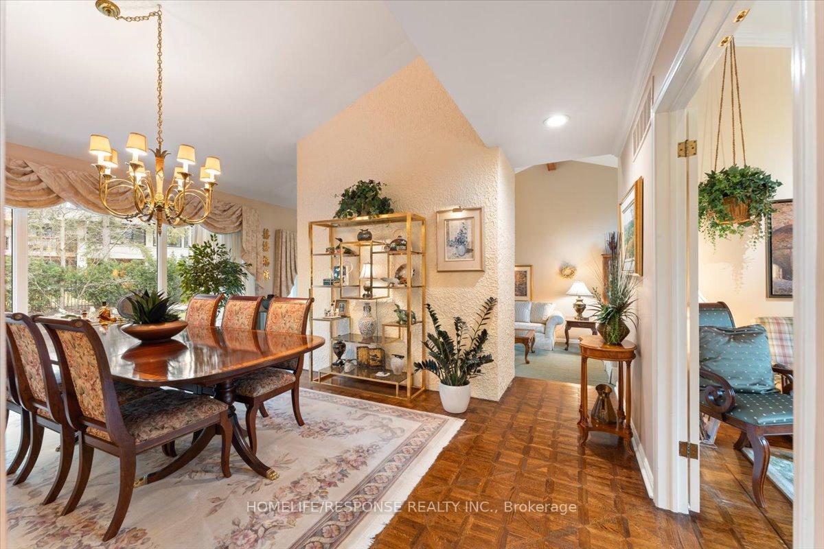 36 Thorncrest Rd, Toronto, ON M9A1S3 | 3 Bedroom 4 Bathroom Detached House | Image 10