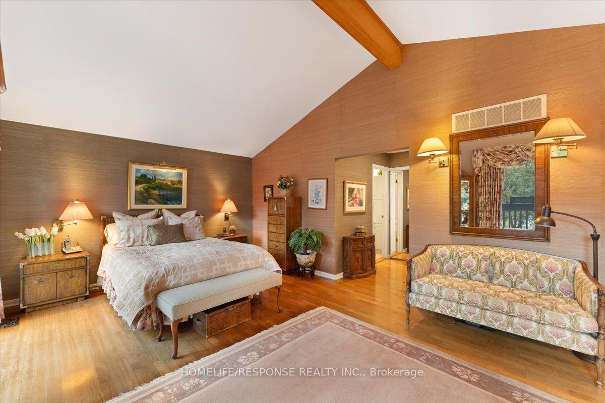 36 Thorncrest Rd, Toronto, ON M9A1S3 | 3 Bedroom 4 Bathroom Detached House | Image 19