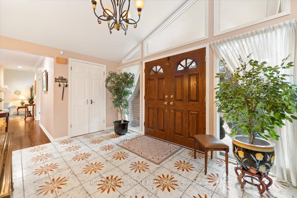 36 Thorncrest Rd, Toronto, ON M9A1S3 | 3 Bedroom 4 Bathroom Detached House | Image 5