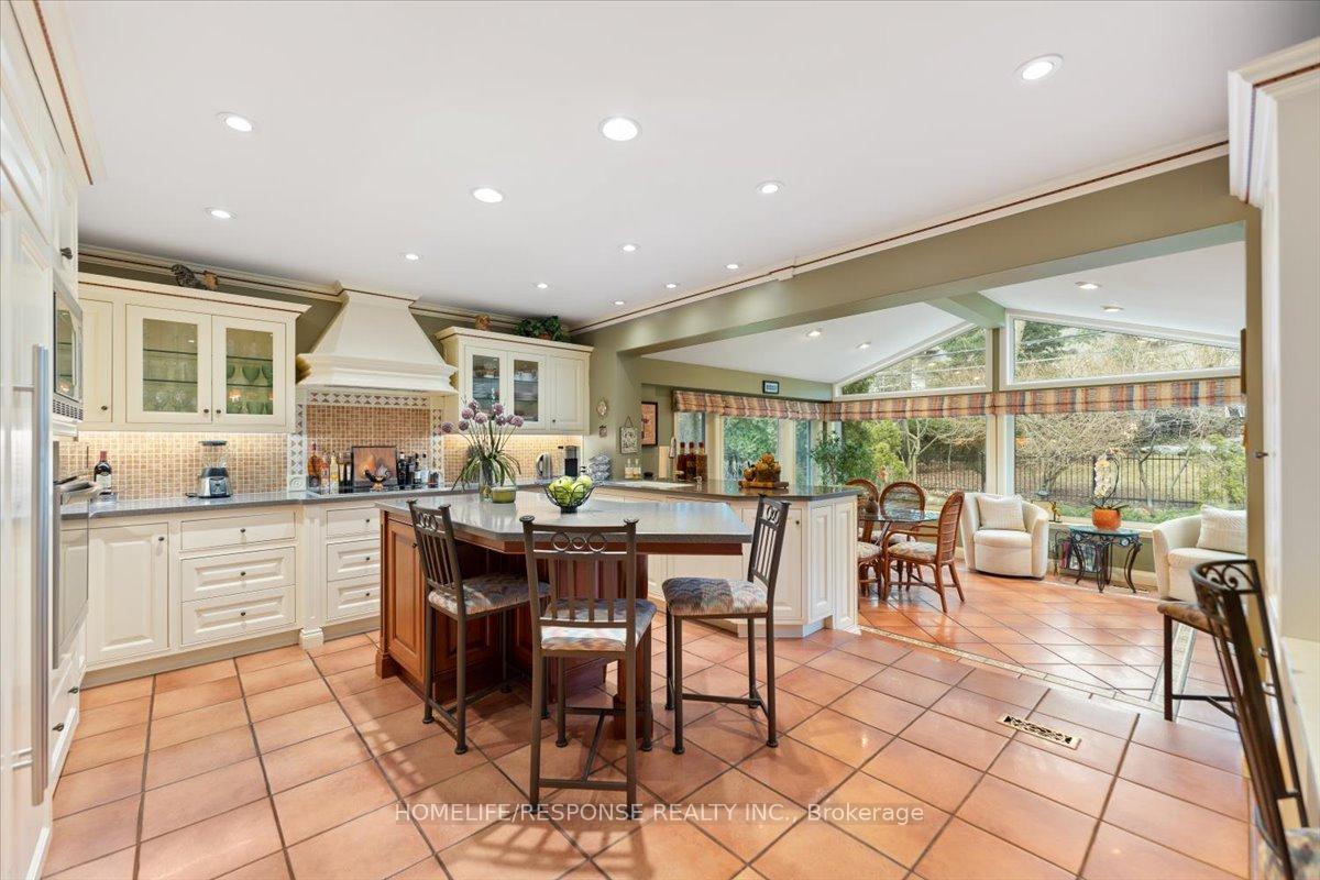 36 Thorncrest Rd, Toronto, ON M9A1S3 | 3 Bedroom 4 Bathroom Detached House | Image 6